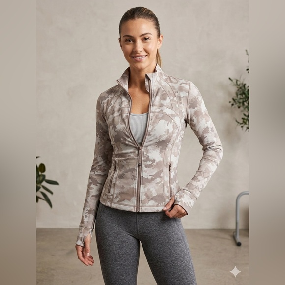 lululemon athletica Jackets & Blazers - lululemon athletica Taupe Camo Zip Jacket